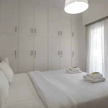 Roomy And Comfortable Near Acropolis By Ghh Athens